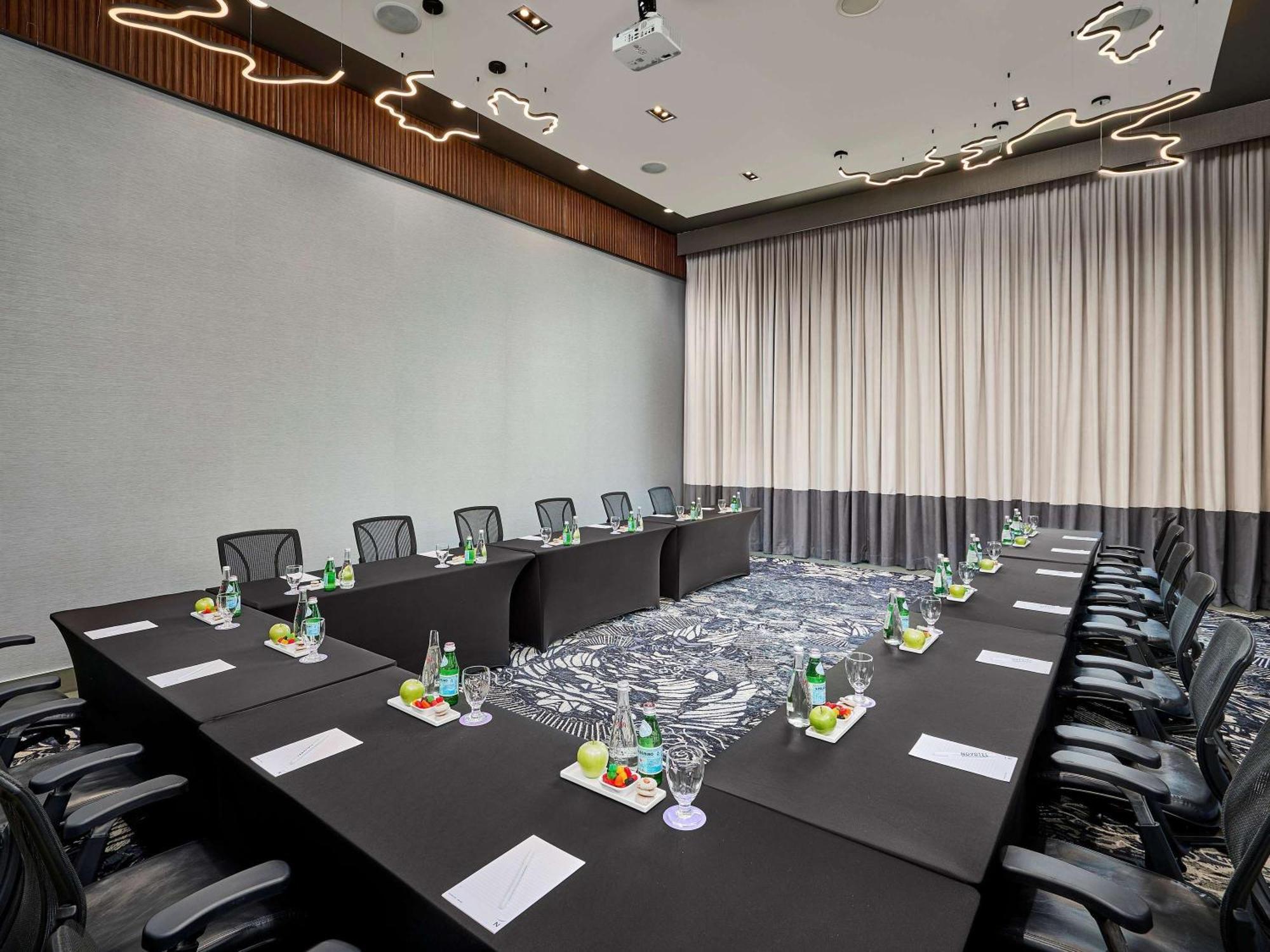 Novotel Toronto Vaughan Centre Zewnętrze zdjęcie